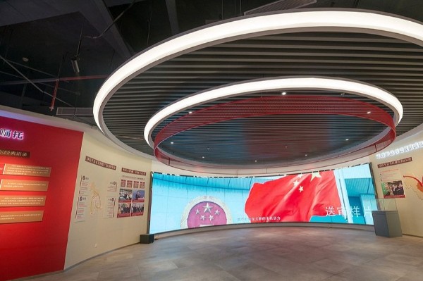 日用产品修理业展厅展示墙设计装修